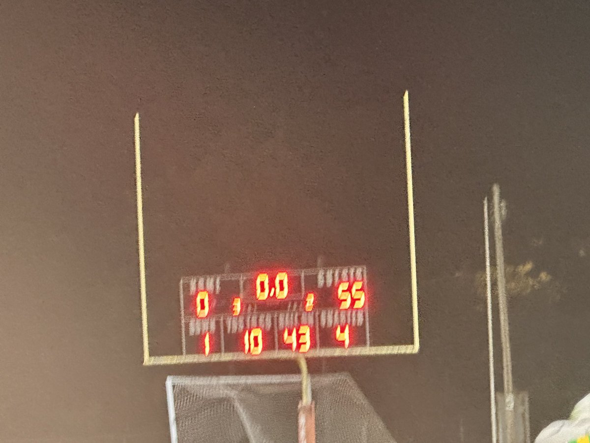 Central over Craigmont tonight. 

🔰🔰🔰

<a href="/johnvarlas/">John Varlas</a>