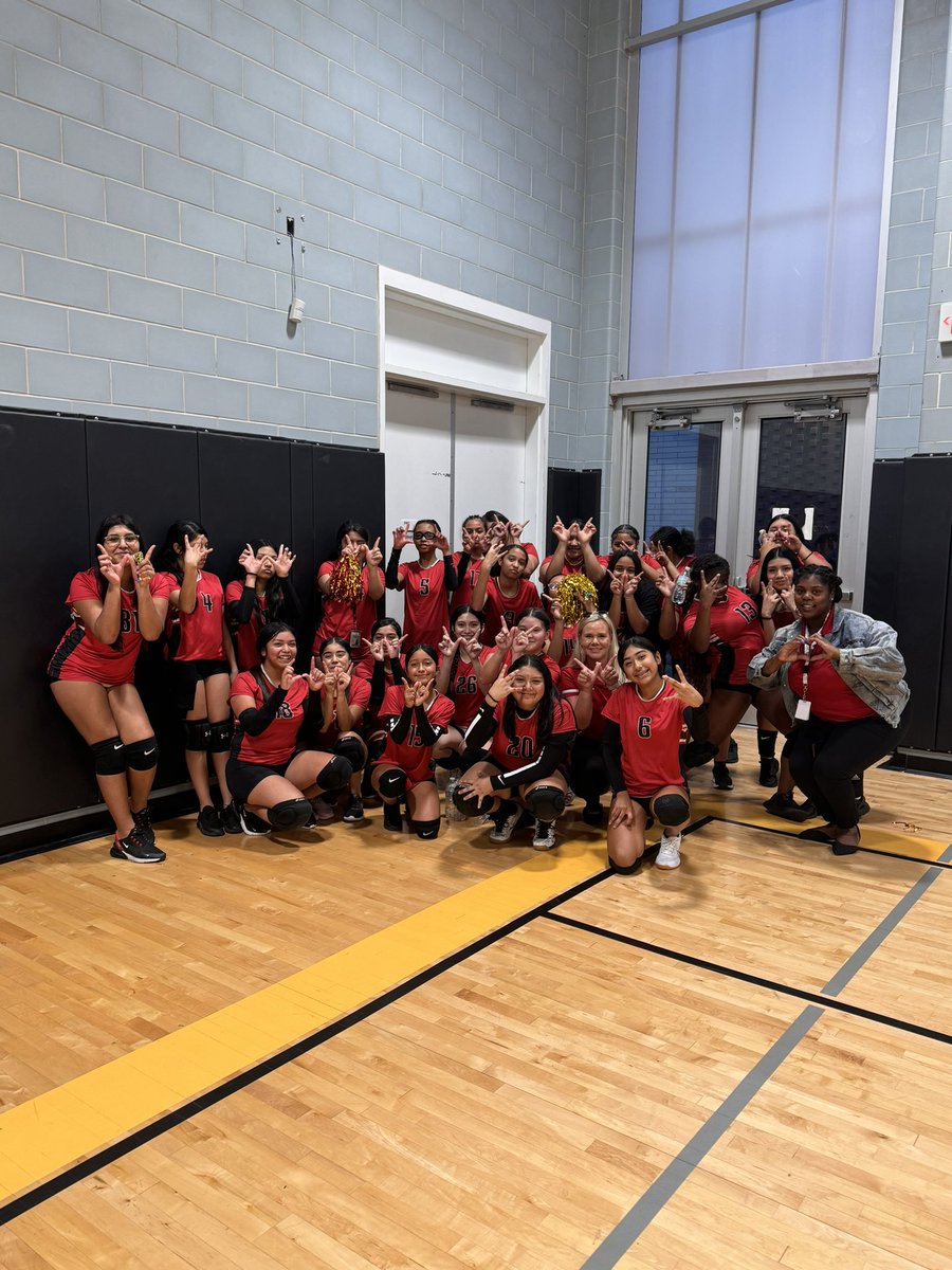 Samantha Hall (@sam_patrickk) on Twitter photo Great week for Mead volleyball! Great work ladies!!! š <a href="/MeadMS_AISD/">Mead Middle School</a> <a href="/MrLara9/">MrLara</a> <a href="/athletics_mead/">Mead Athletics</a> Great week for Mead volleyball! Great work ladies!!! š <a href="/MeadMS_AISD/">Mead Middle School</a> <a href="/MrLara9/">MrLara</a> <a href="/athletics_mead/">Mead Athletics</a>