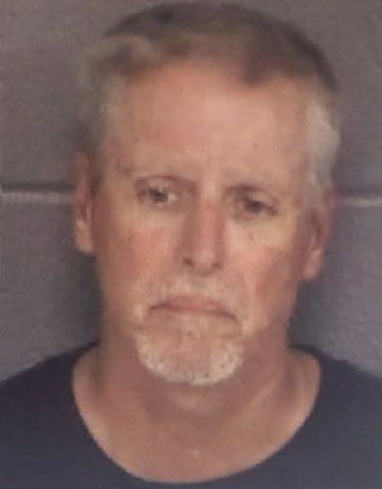 🚨#BREAKING: Mugshot of the father of the Apalachee High School shooter (Colin Gray) has just been released. 

He is being charged with the following:

- 4 counts of Involuntary Manslaughter
- 2 counts of Second Degree Murder
- 8 counts of Cruelty to Children