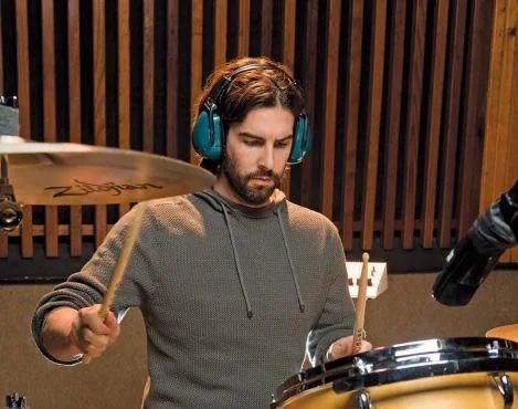 Shooketh and bummed to hear Rob Bourdon is not rejoining Linkin Park for their reboot. Whichever the