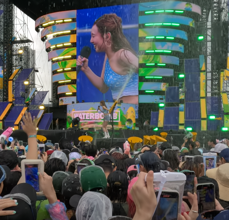 Just some guy 🙋‍♂️ tweet media