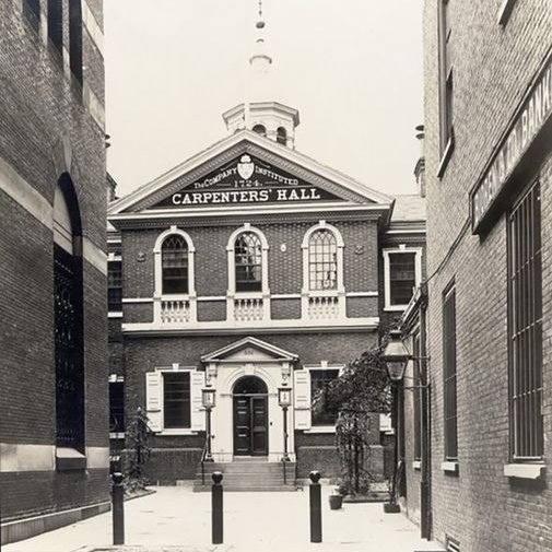 TammiMinoski's tweet photo. #OTD 1774: The First Continental Congress assembled at Philadelphia's Carpenters' Hall to discuss the #IntolerableActs the British Parliament had imposed on the colonies after the Boston Tea Party. #AmRev https://t.co/0A5bx7hmuu