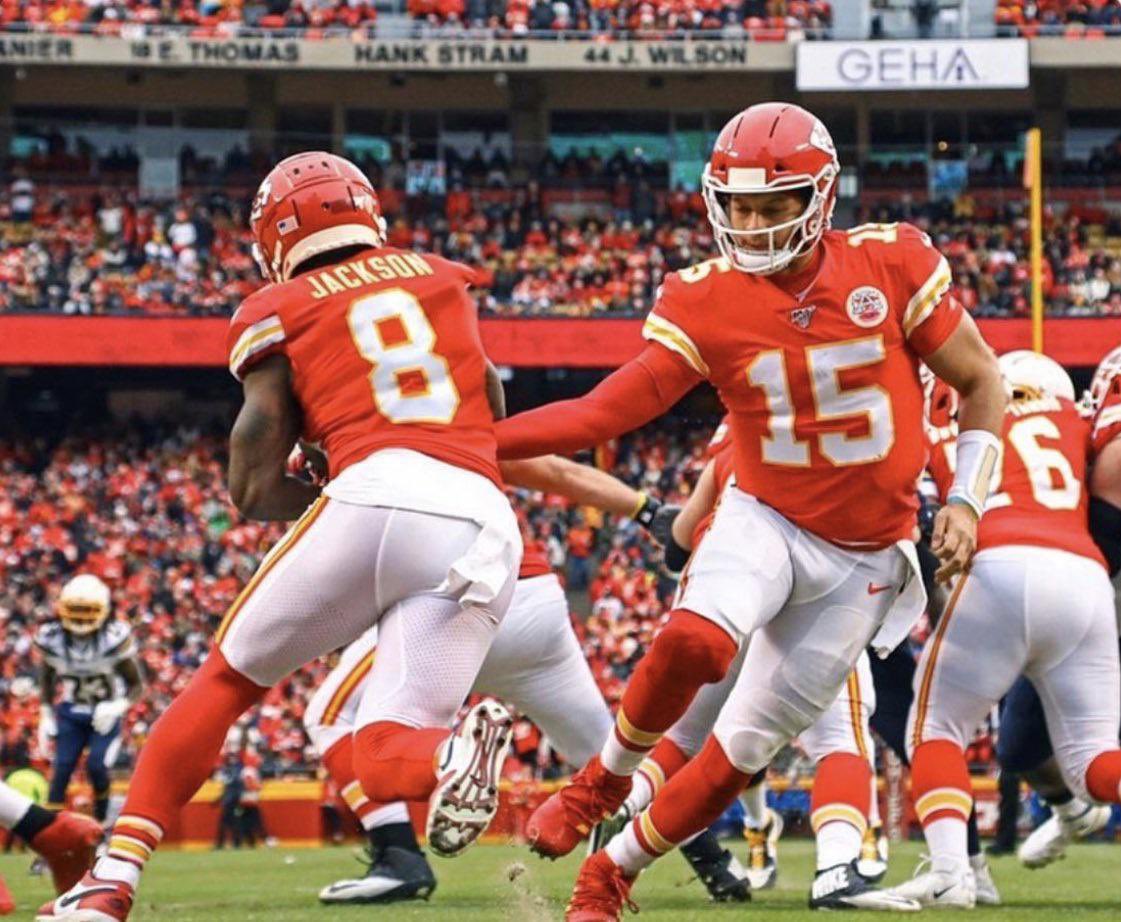 BootySniffr's tweet image. 