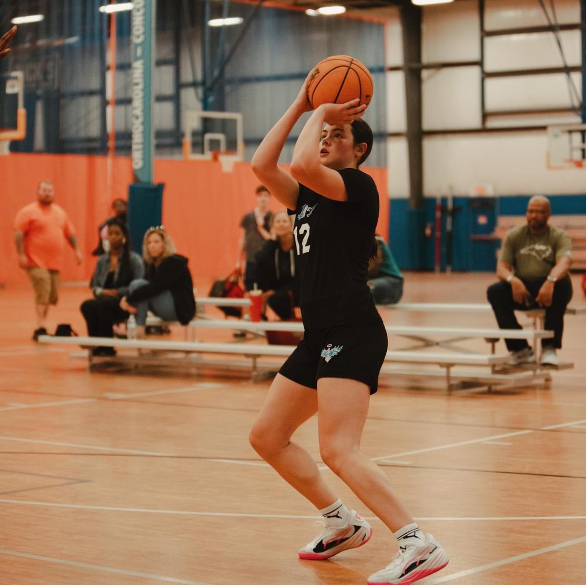 Week 1 <a href="/BallHerHoopsCLT/">BallHer coach Holt</a> X <a href="/RISEReport/">RISE Events</a> Fall League🛸

📆 9-4-2024

📸 <a href="/cltmediagroup/">CLT Media Group</a> 

#NotFromHere
#TUFF