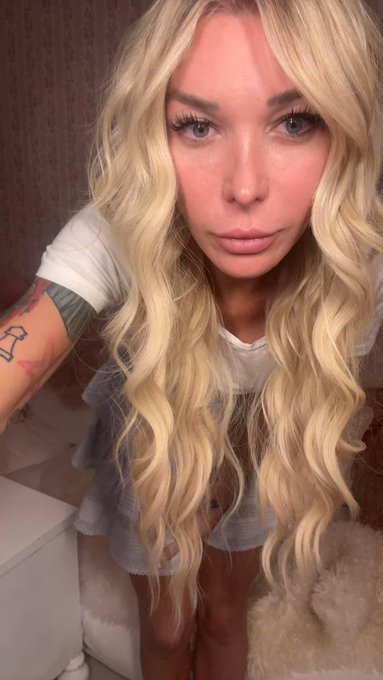 Aubrey Kate VIP is live now! https://t.co/VbfPuVy04g https://t.co/rYVyGLaCkr