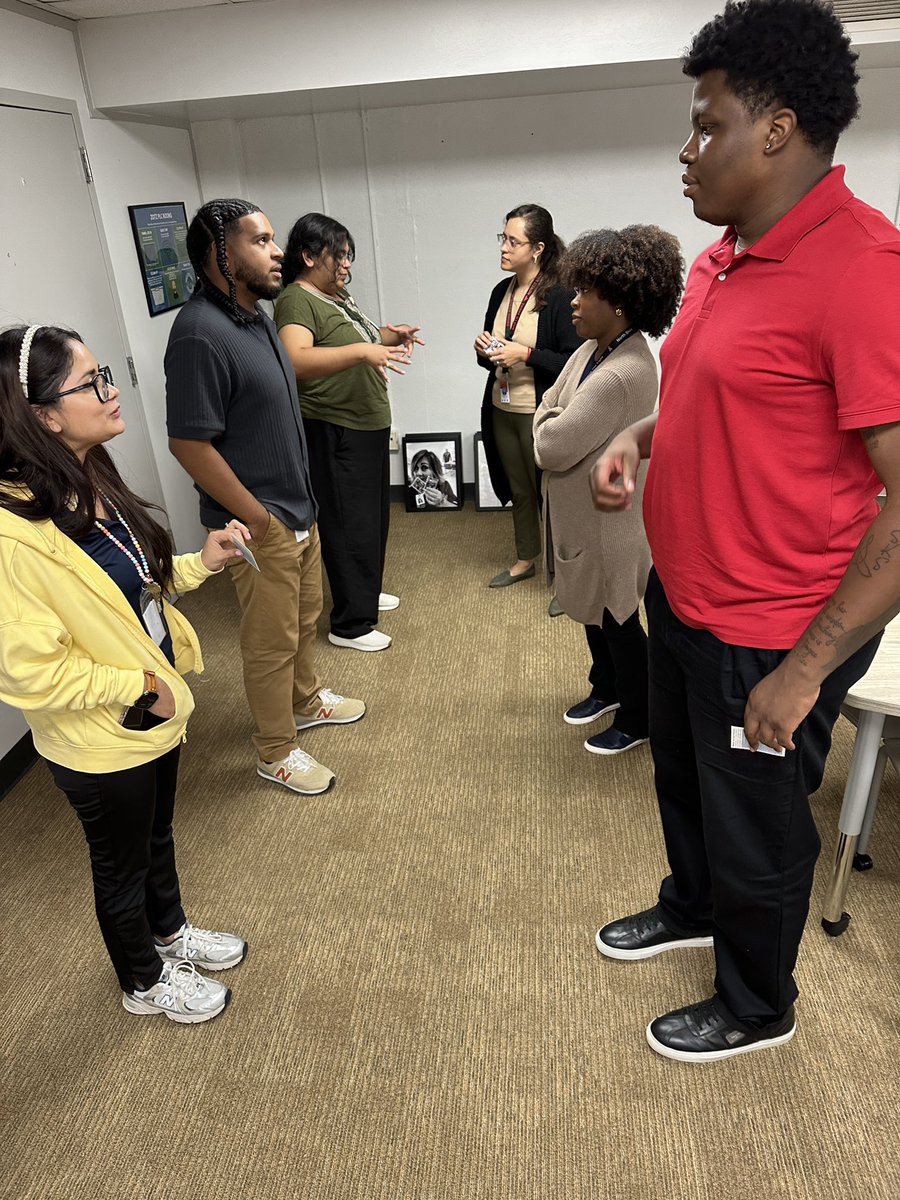 JennGRoach's tweet photo. We love modeling Texas Two Step in our training. Itโs a great way to mix up partners, share our thinking, and get different perspectives. @lead4ward #GPISDLearns https://t.co/3UJZ6n6c0L