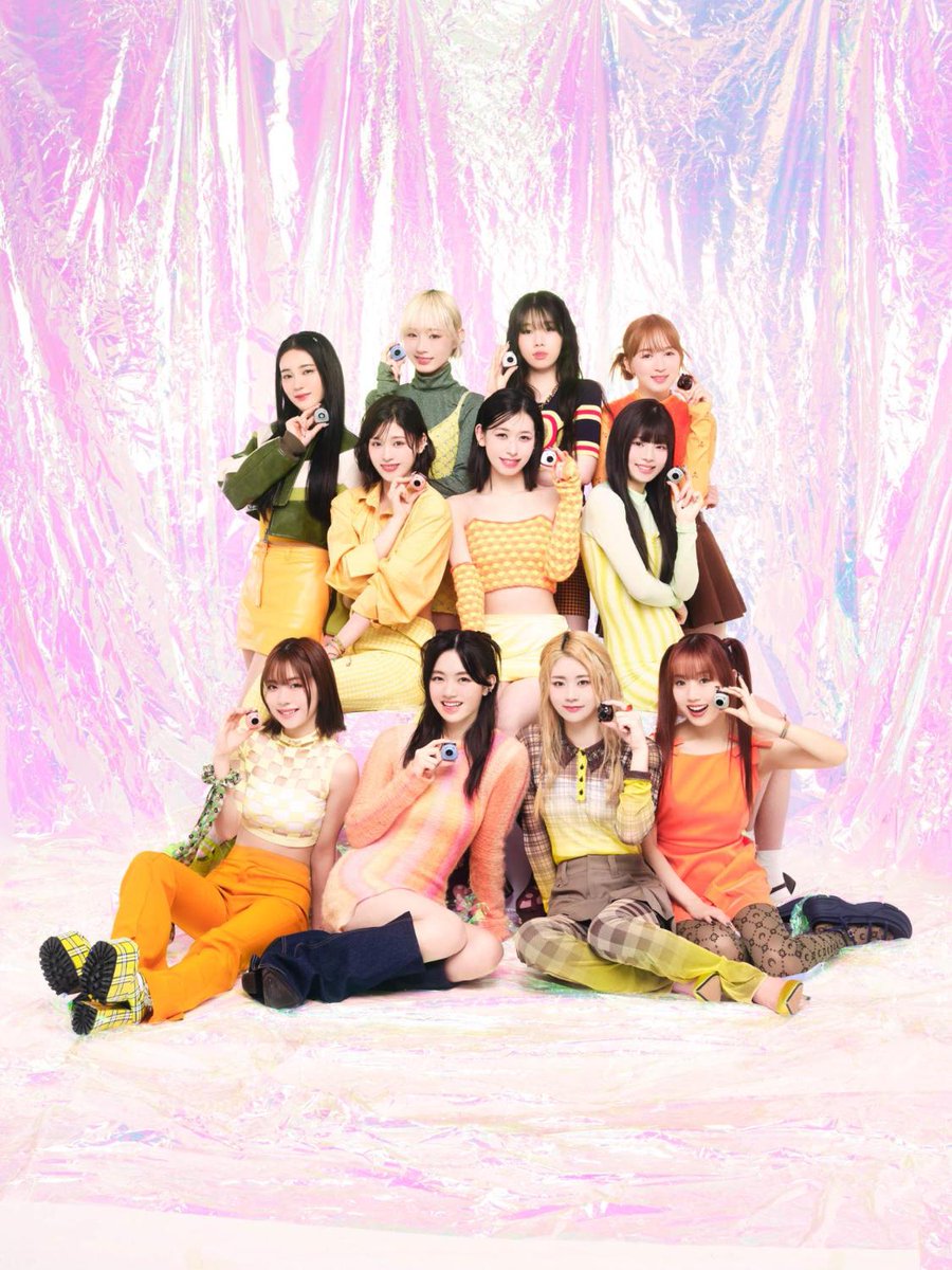 ME:Iが手のひらサイズの“チェキ”instax Pal™とコラボレーション。（PR