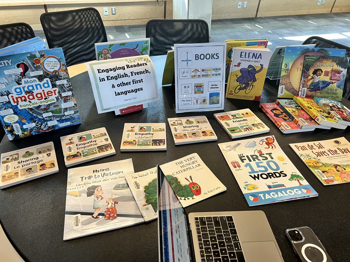 Mrs__MacDonald's tweet image. Thank you #sd36tl Teacher Librarians for a great day of learning and sharing at our annual Welcome Back meeting. Seen here: an afternoon of learning sprints with discussion themes hosted by our TL community sharing their wealth of knowledge + experience #sd36learn