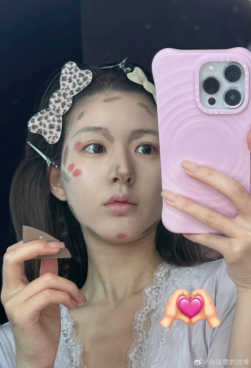 rosyrealm's tweet image. — a thread of zhao lusi’s hair and make up tutorial videos 🌸⊹*·˚