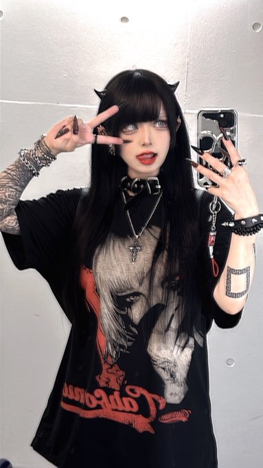 きの〜 https://t.co/BfYJCC2mKd<a href="/tag/%E5%9C%B0%E9%9B%B7"class="tags"><span>#地雷</span></a><a href="/tag/%E5%A3%B2%E3%82%8A%E5%AD%90"class="tags"><span>#売り子</span></a>