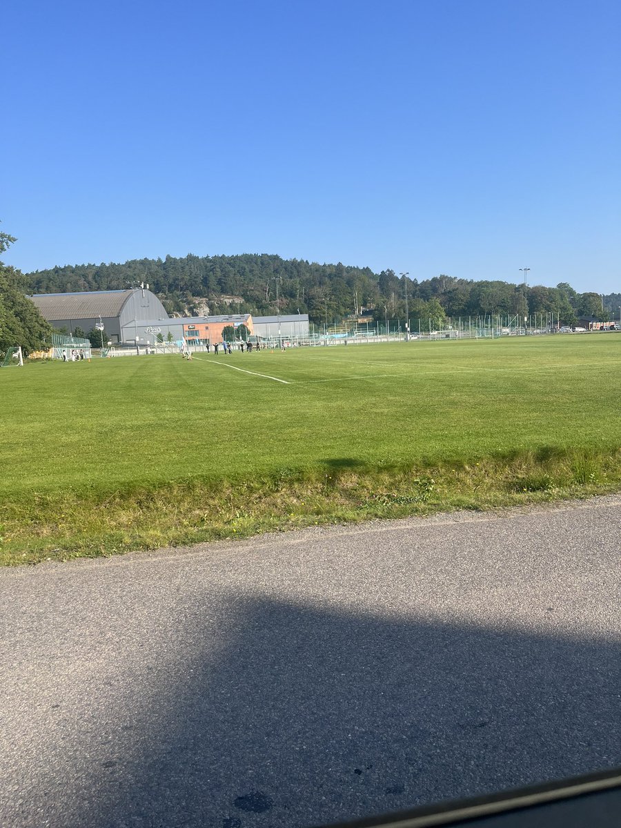 Öarnas finest tweet media