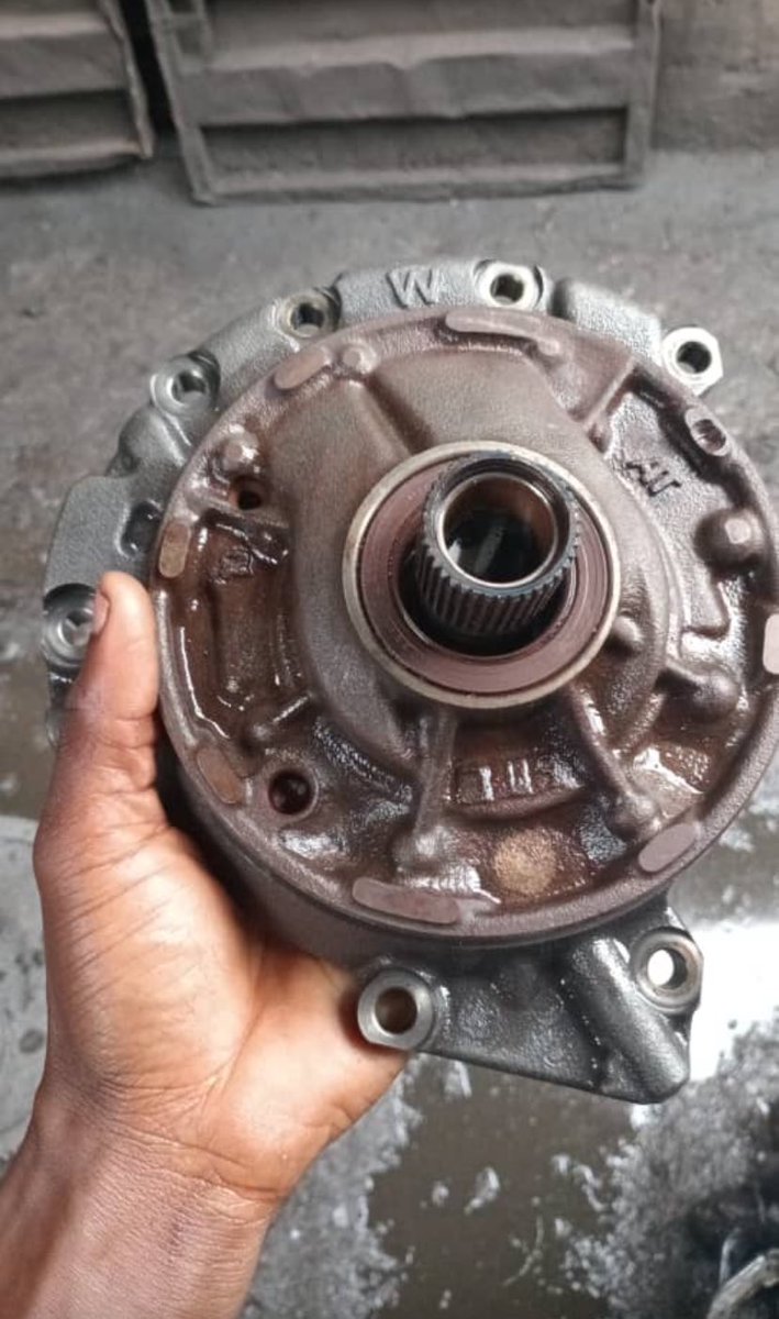 EmclefPrince's tweet image. Change that your bed parst in your car “front shock,gear pump,coil and plug “📍Ladipo Mushin Lagos Nigeria 

Mohbad Sam Lary Shallipopi #Nnewi