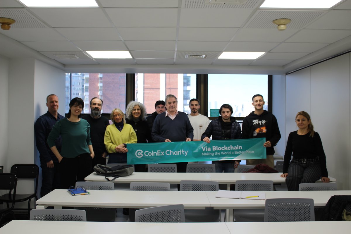 CoinExCharity's tweet photo. This week, we teamed up with @BitcoinAR to host a public blockchain #CoinExCharityLecture at Universidad de Belgrano 🏛️🎓 Both online and offline, the event attracted a huge turnout of students! 🙌

#CoinExCharity @CoinExSpanish #CoinExShape https://t.co/yAEuAgeY74
