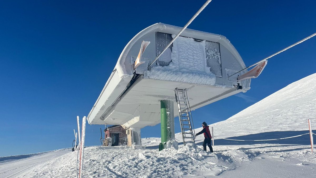 Puro_Snow1's tweet photo. Seis millones de euros para invertir en la estación de esquí de Valdezcaray https://t.co/EcedeyQ2DP @nevasport https://t.co/EDrn2YcOST