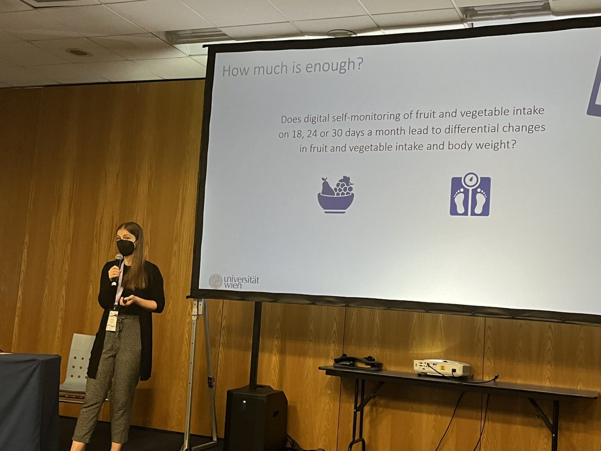 What a wonderful start to the last day of #EHPS2024! @AleaRuf presented her fascinating preliminary research on “how much self-monitoring” is enough in increasing fruit and vegetable intake?