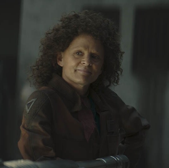 SW_Battle_Bot's tweet image. STAR WARS DEATH BATTLE!
Peli Motto VS Brom Titus