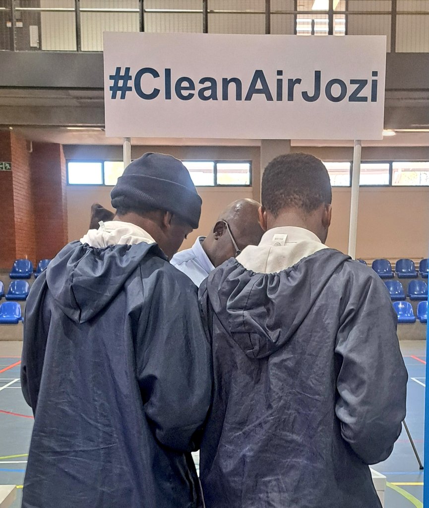 CityofJoburgZA's tweet image. This year's #CleanAirJozi theme is 'Invest in clean air now' #CleanAirNOW 💨

➡️ Investing in clean air is critical to boosting health, cutting emissions, enabling sustainable economic development, and reducing poverty and equality.
 
@BreatheCities
#CleanAirWeek 
#BreatheCities…