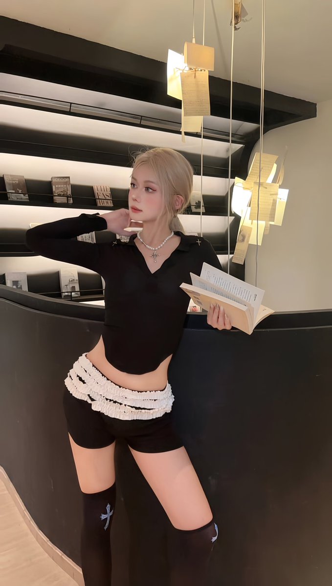 表面高冷…
#cdts #伪娘cd #伪娘勾引 #反差婊 #重庆伪娘 #重庆线下 #黑丝 #骚货 #女装大佬