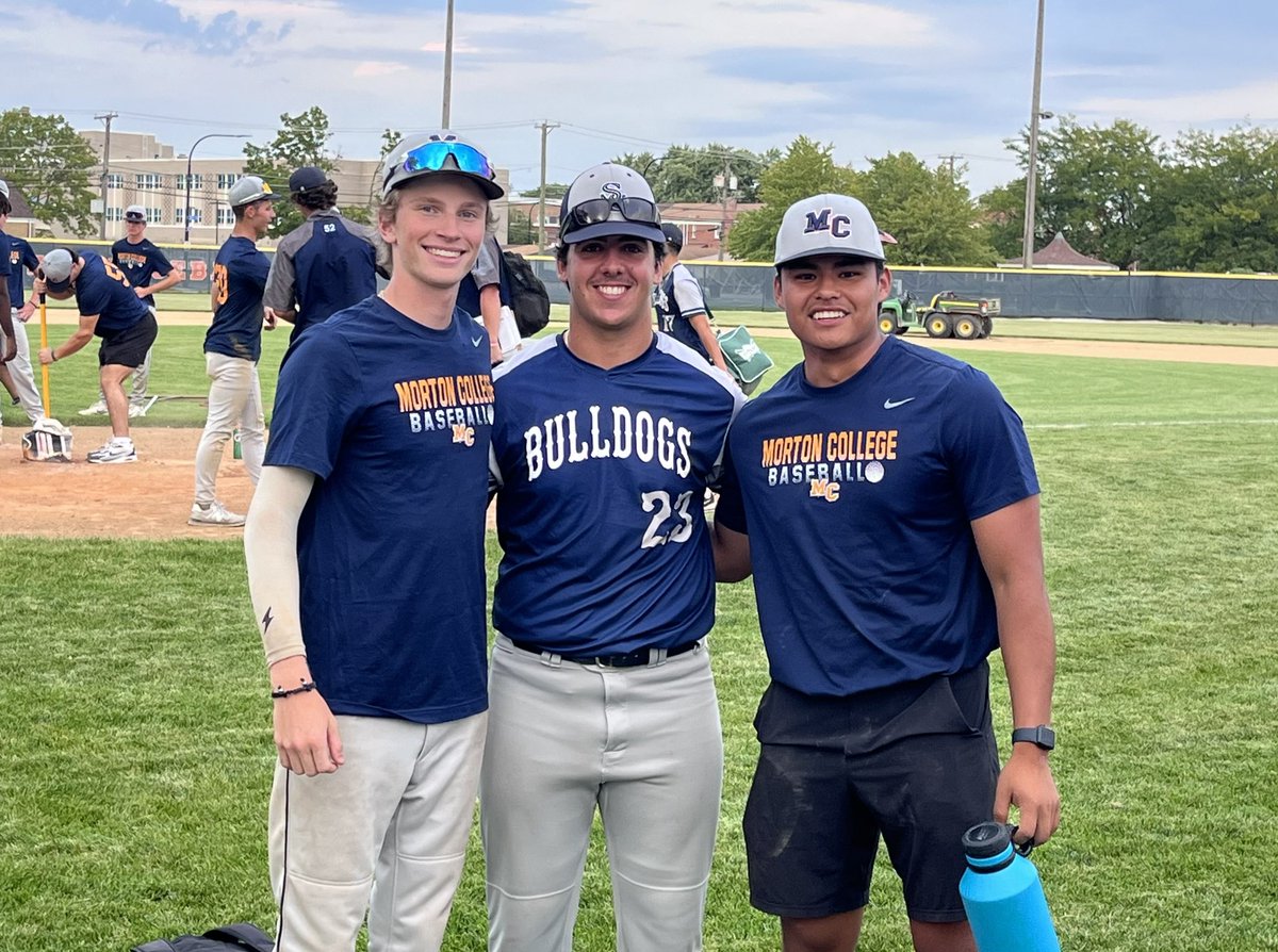 StRitaBaseball (@stritabaseball) on Twitter photo Former Mustangs <a href="/joeysm17h/">joey smith</a> & <a href="/OmarAlday23/">Omar Alday</a> at <a href="/MCPbaseball/">Morton College Panthers Baseball</a> competing against <a href="/louiesisto/">Louie Sisto</a> '24 at <a href="/sscbaseball1/">SSC Baseball</a> this fall. #SRBaseball Former Mustangs <a href="/joeysm17h/">joey smith</a> & <a href="/OmarAlday23/">Omar Alday</a> at <a href="/MCPbaseball/">Morton College Panthers Baseball</a> competing against <a href="/louiesisto/">Louie Sisto</a> '24 at <a href="/sscbaseball1/">SSC Baseball</a> this fall. #SRBaseball