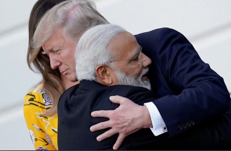 subyroy's tweet image. didn't get the resist #modihug memo