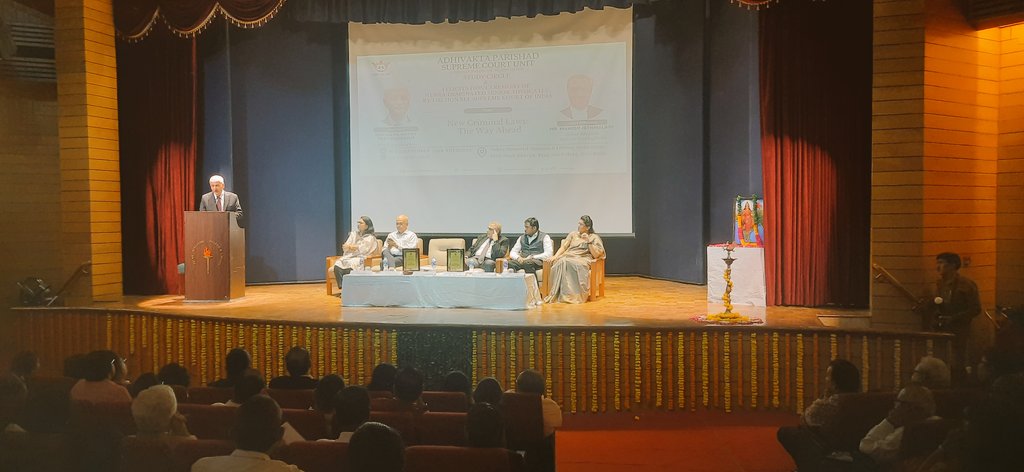 Aadivakta's tweet image. Adhivakta Parishad SC Unit organized a Study Circle &amp;amp; Felicitation Ceremony for newly designated Sr Advocates. The event was graced by Chief Guest, former CJI, Justice U.U. Lalit, &amp;amp; Guest of Honour, Senior Adv Mahesh Jethmalani ji.
#aadivakta #studycircle #cjiuulalit   #delhi