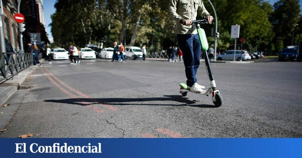 Oriente20's tweet photo. Guerra abierta entre Madrid y las empresas de patinetes de alquiler: "Nadie nos ha avisado" https://t.co/KfZOCp5eE6 https://t.co/vpVhVveQAB