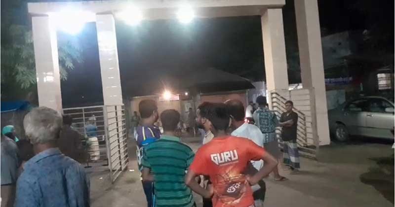 টাঙ্গাইলে চাচা ভাতিজাকে কুপিয়ে হত্যা, গণপিটুনিতে হত্যাকারির মৃত্যু