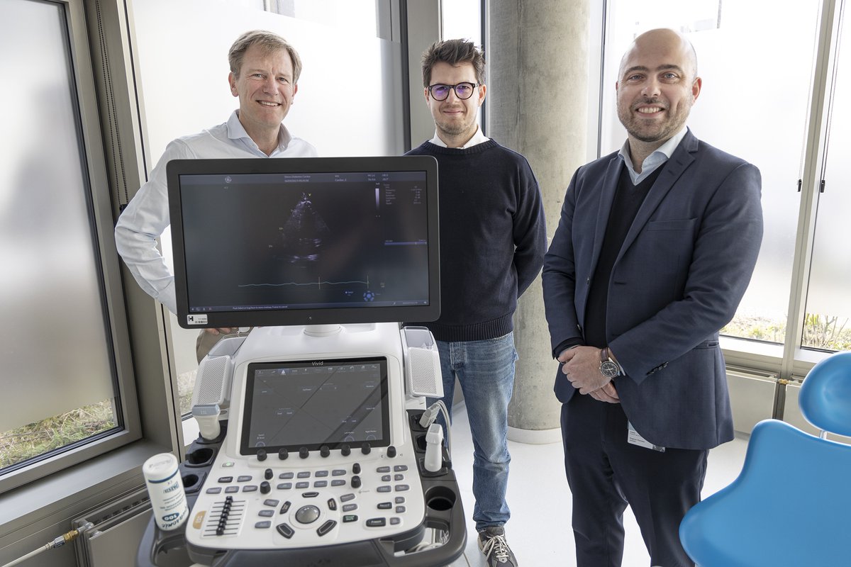 Steno Diabetes Center Copenhagen (@stenodiabetes) on Twitter photo 🦷🪥Som det første diabeteshospital i verden har Steno Diabetes Center Copenhagen indrettet egen tandlægeklinik. Screening af tandsundheden hos udvalgte patienter skal finde sammenhænge mellem diabetes og tandsundhed🙌 Læs👇
<a href="/Tandlaegerne/">Tandlægeforeningen</a> <a href="/SusanneKleist/">Susanne Kleist</a>
sdcc.dk/presse-og-nyhe… 🦷🪥Som det første diabeteshospital i verden har Steno Diabetes Center Copenhagen indrettet egen tandlægeklinik. Screening af tandsundheden hos udvalgte patienter skal finde sammenhænge mellem diabetes og tandsundhed🙌 Læs👇
<a href="/Tandlaegerne/">Tandlægeforeningen</a> <a href="/SusanneKleist/">Susanne Kleist</a>
sdcc.dk/presse-og-nyhe…