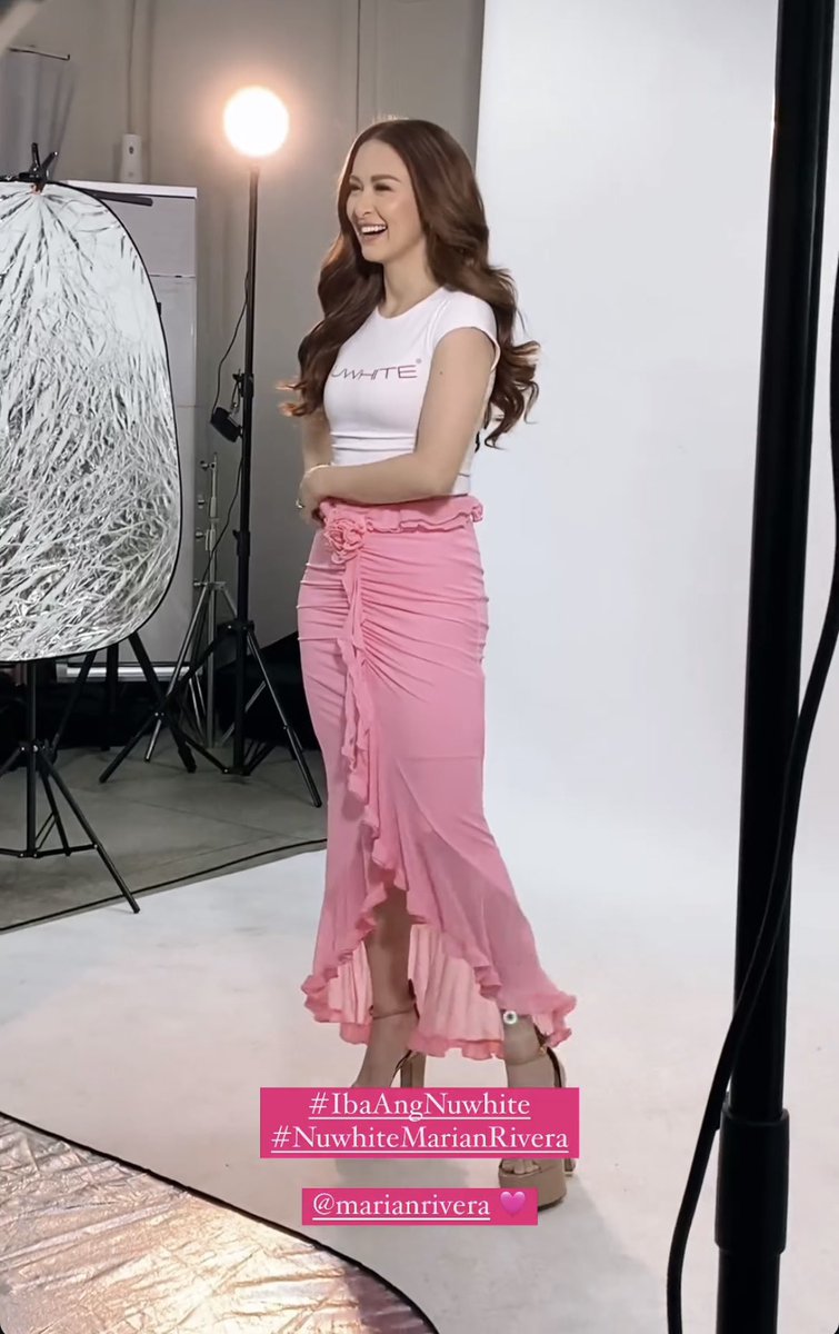 mariadongmarian's tweet image. Congrats Yan #3years ✍️ 🔐 and counting #Nuwhite 
Marian Rivera