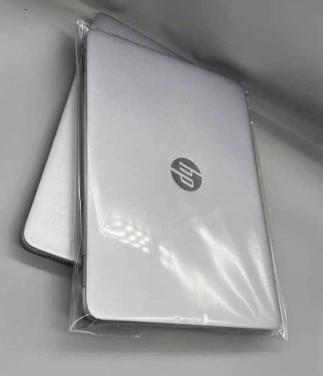 besttechghana's tweet image. Hp elitebook 840 g3 Touchscreen
intel core i5 processor
8gb ram🐏🔥
256gb ssd
2.5ghz speed
13.3-inches screen size[ full hd 1920 x 1080
keyboard light
sim card slot ( active &amp;amp; working )
fingerprint

Ghc3,200🔥

Call☎️: 0247228888
WhatsApp : wa.link/07vgo7

{ NSMQ Angola