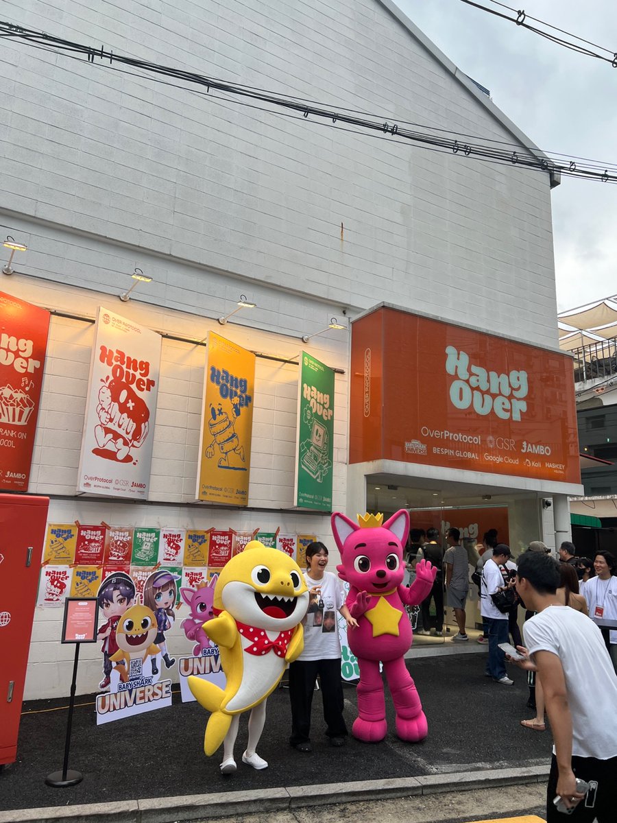 BSUniverse_OFCL's tweet photo. Raise your hands to those who came to the “HangOVER Seoul”
It was so nice to meet everyone 👋

I had a good time. Thanks for inviting😍 @overnance

@overprotocol  @GSR_io  @JamboTechnology  @BespinGlobalMEA  @googlecloud  @HashKey_Global  @KoiiFoundation