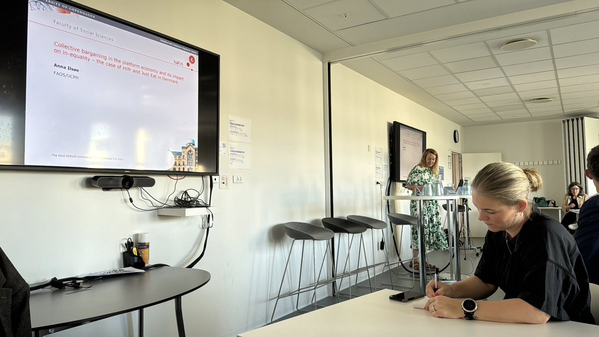 IWPLMS conference in Copenhagen. @AnnaIlsoee on collective bargaining in the platform economy.  @Kristinjesnes