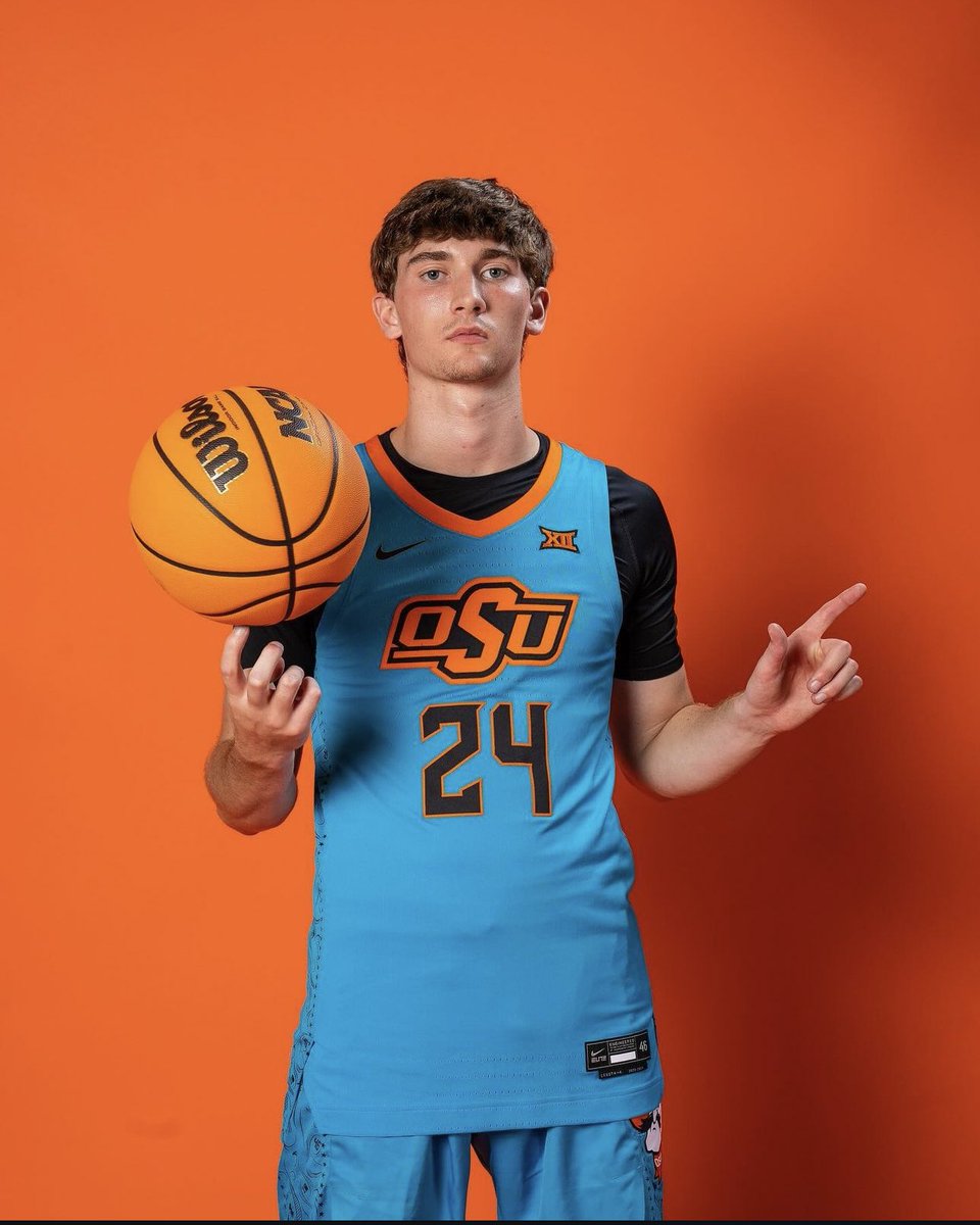 Colby Giacubeno (@colbyghoops) on Twitter photo Oklahoma State lands top-50 2025 G Ryan Crotty. The 6’5” sharpshooter spoke with <a href="/madehoops/">MADE Hoops</a> on why the Cowboys won him over after taking his first official visit of the fall.
READ📝: madehoops.com/made-society/a… Oklahoma State lands top-50 2025 G Ryan Crotty. The 6’5” sharpshooter spoke with <a href="/madehoops/">MADE Hoops</a> on why the Cowboys won him over after taking his first official visit of the fall.
READ📝: madehoops.com/made-society/a…