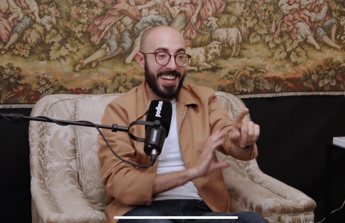 Hoy tenéis un contenido extra de Gente Muerta en <a href="/PodimoSpain/">Podimo Spain</a> con <a href="/Pixelskaya/">Maya Pixelskaya</a>  y <a href="/MiguelNoguera/">Miguel Noguera</a>.

Incluye la cabeza de Constantino y un método infalible para secuestrarme. Todo bien 🫣

share.podimo.com/s/zIMEvoCv