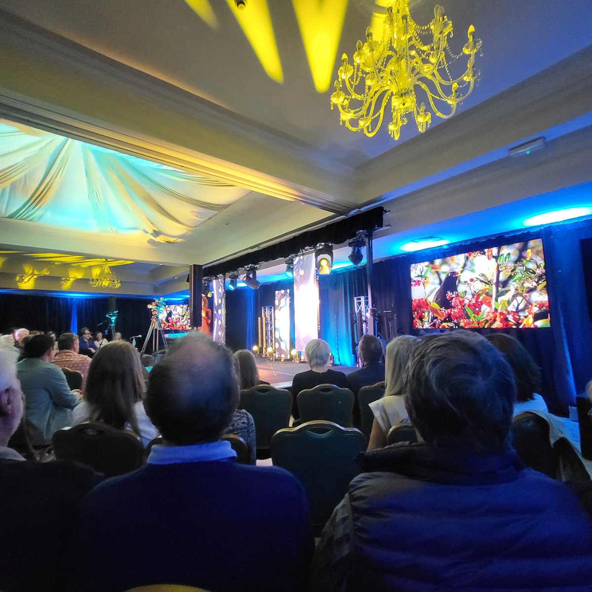 Peter Hunt (@huntcontent) on Twitter photo Resonance #2 and another fantastic main event in the Lakeside Hotel.
Left feeling inspired after some great talks from Evelyn Cusack, John Lonergan, Sarah Hourigan, David Speed and Jeremiah Gogo.
Well done again <a href="/emilyjaneross/">Emily Ross</a>, Steve and Carmel.
Looking forward to next year. Resonance #2 and another fantastic main event in the Lakeside Hotel.
Left feeling inspired after some great talks from Evelyn Cusack, John Lonergan, Sarah Hourigan, David Speed and Jeremiah Gogo.
Well done again <a href="/emilyjaneross/">Emily Ross</a>, Steve and Carmel.
Looking forward to next year.