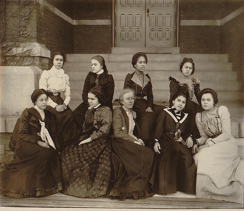 🚨Submissions are now open for the 2025 Maria Stewart Prize for the best journal article in Black intellectual history. 

👉🏾Awarded to the author of the best article published in each volume of #GlobalBlackThought. Follow the link below for details. 

aaihs.org/accepting-subm…