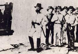 Visita la provincia la brigada polaca Carlos Roloff y en Punta Caney, Tayabacoa, devela un monumento conmemorativo con una placa dedicada al desembarco por ese lugar el 24 de julio de 1895 de los generales Sánchez, Roloff y Mayía Rodríguez. #CubaMined#CubaViveEnSuHistoria