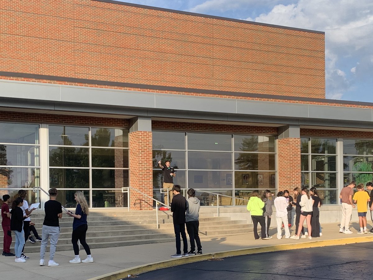 A great morning of education happening <a href="/Mehlville_HS/">Mehlville High School</a>. Break out rooms to learn the library, forensic crime scenes, and a biology review with students throwing suction cups at the auditorium windows. Laughter, learning, and great engagement. Our teachers and students are amazing