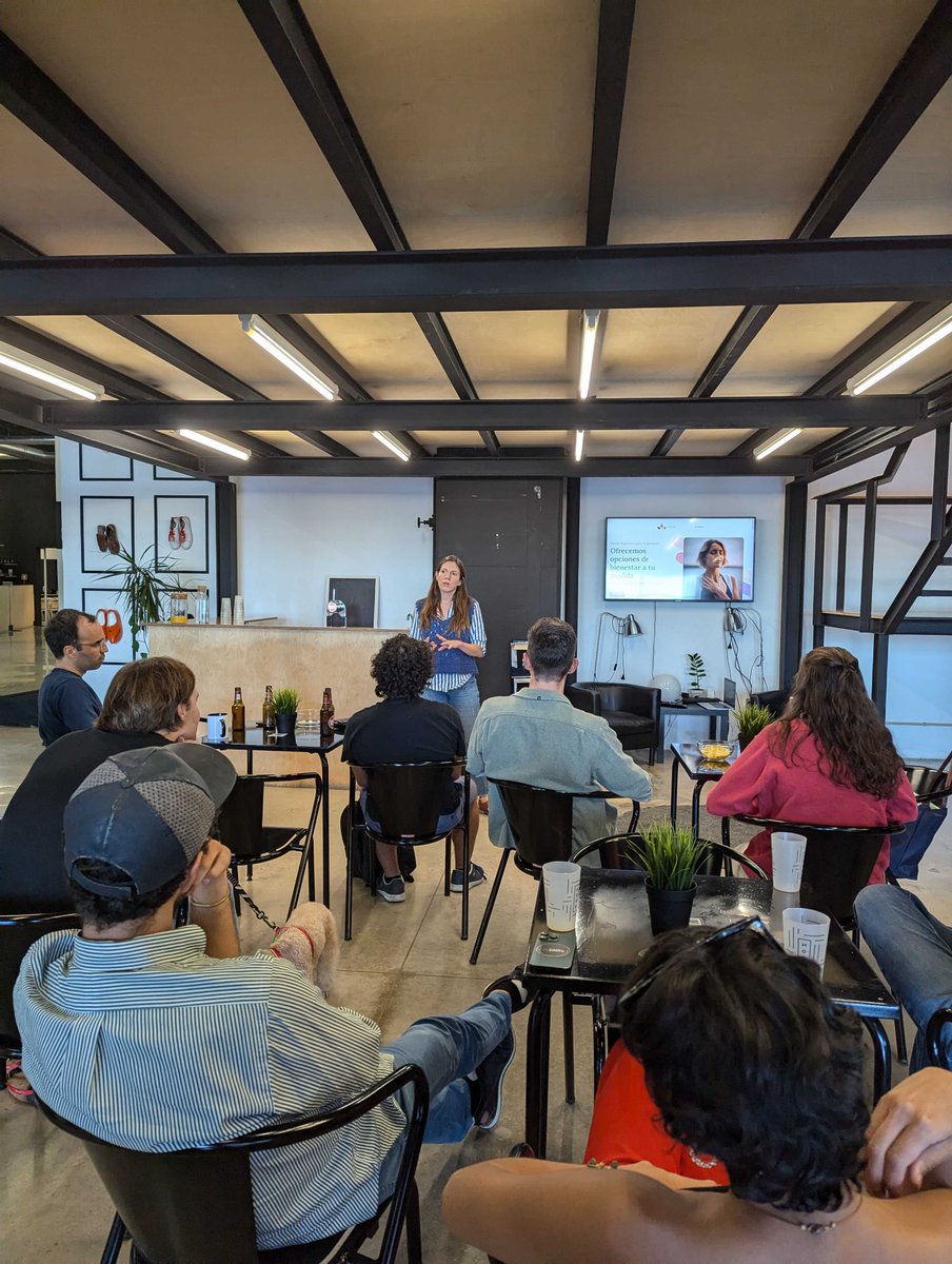 build_up_labs's tweet image. We started our Founder Meetups to create a space where founders can help each other grow. This time founders presented their projects and received feedback from other founders!

If you’re  looking to connect with a supportive community, check us out👉 incubator.builduplabs.com