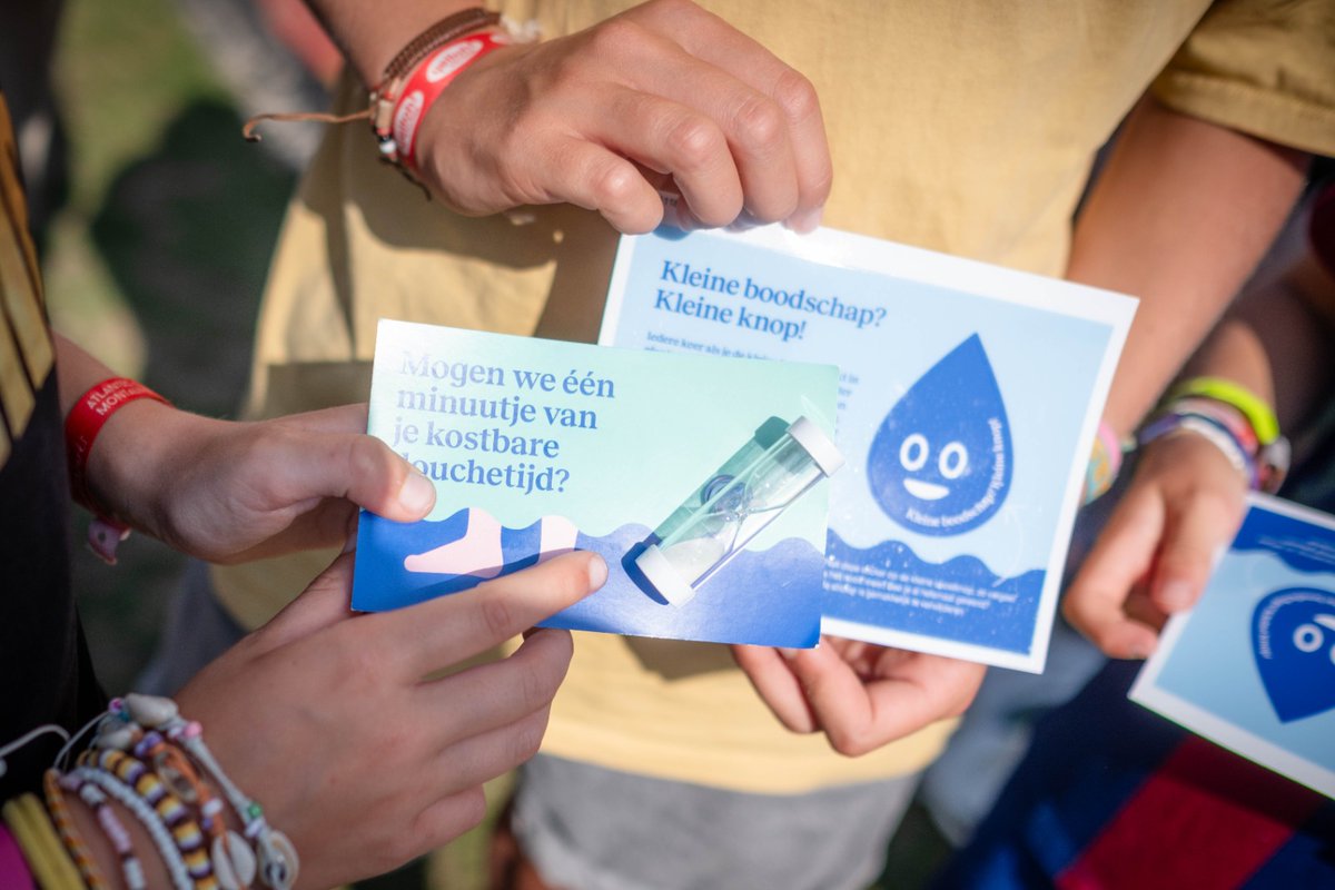 Ook op <a href="/noorderzonnl/">Noorderzon</a> waren er waterwinnaars te vinden!

🤔 Waarom #waterbesparen?
In #Groningen halen we water uit de grond en de Drentsche Aa. Dat zijn beperkte bronnen, terwijl de vraag naar drinkwater steeds groter wordt. 
Meer informatie:
waterbedrijfgroningen.nl/over-ons/water…