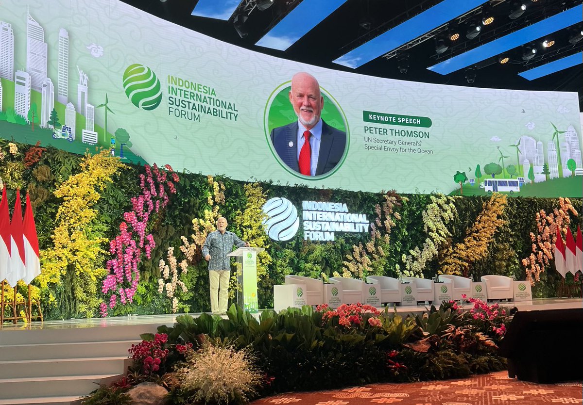 Speaking at #IISF in Jakarta today on the subject of capitalizing on the Sustainable Blue Economy, emphasis was placed on staying true to SDG14. We must ever strive to achieve balance between conservation &amp; sustainable use, and in the process make peace with Nature.