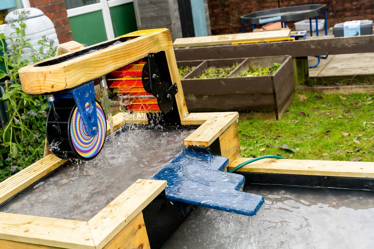 CerebraCharity's tweet photo. Last year, we had the pleasure of building a sensory water fountain in the sensory garden of a local Swansea school. The children absolutely loved it, and it turned out to be a fantastic community project. Seeing the joy it brought to the kids was truly rewarding! 💧🌟 https://t.co/nMngT3Tv0b