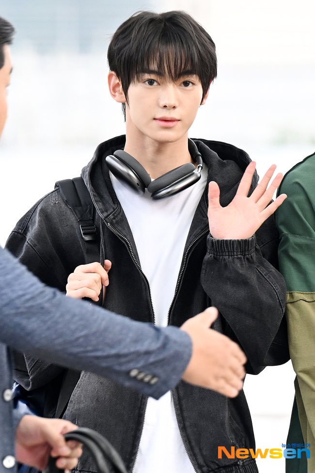 240906 ICN 🛫 

#투어스 #TWS #한진 #HANJIN #韩振