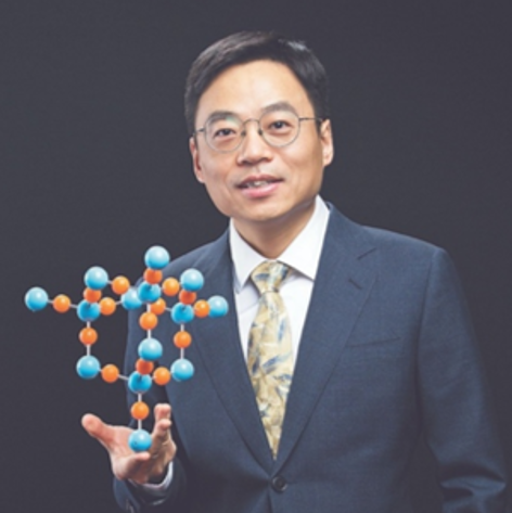 The next invited speaker of #PCSEL2024 is Professor Ling Lu of the Chinese Academy of Sciences. Professor Lu will discuss his group's work on telecoms-wavelength topological photonic crystal surface emitting lasers (TCSELs).
