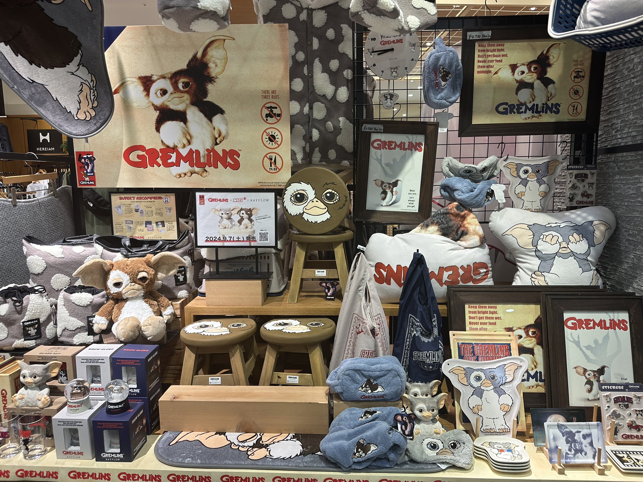 SNIDEL GREMLINS オッドアイギズモ　ぬいぐるみ スナイデル＞世界で初めてのオッドアイ！幸運を招く？オリジナル