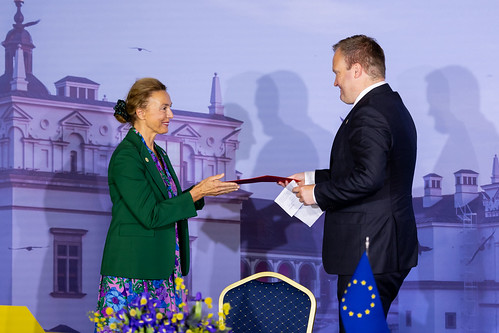 Vilnius: Norway becomes one of the first signatories to the Council of Europe Framework Convention on Artificial Intelligence and Human Rights, Democracy and Rule of Law.