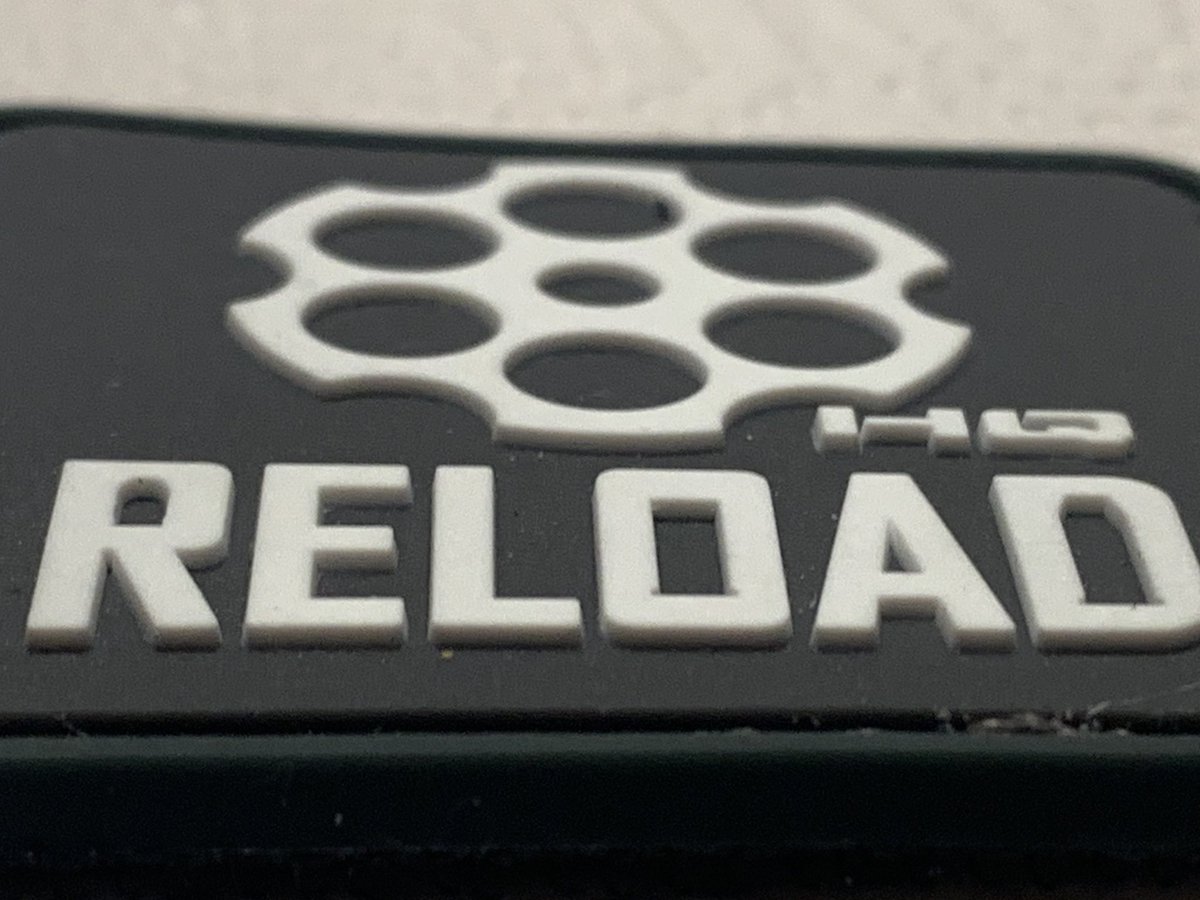 hq_reload's tweet image. 【ワッペン販売のお知らせ】
当店オリジナルロゴのワッペンが出来ました‼️
PVC製で裏にマジックテープ付き
販売は店頭オンリーです
ご来場の際に是非お求め下さい‼️