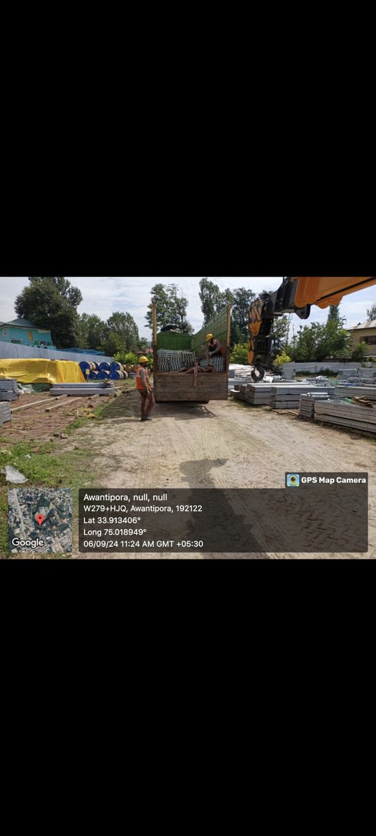 kpdcloffice's tweet image. #RDSS 
#INFRASTRUCTURE_UPGRADATION
Better services with better infrastructure: 

Material inspection being carried out at TKC warehouse for the works under RDSS

@OfficeOfLGJandK @MinOfPower @DullooAtal @GreaterKashmir
 @RisingKashmir