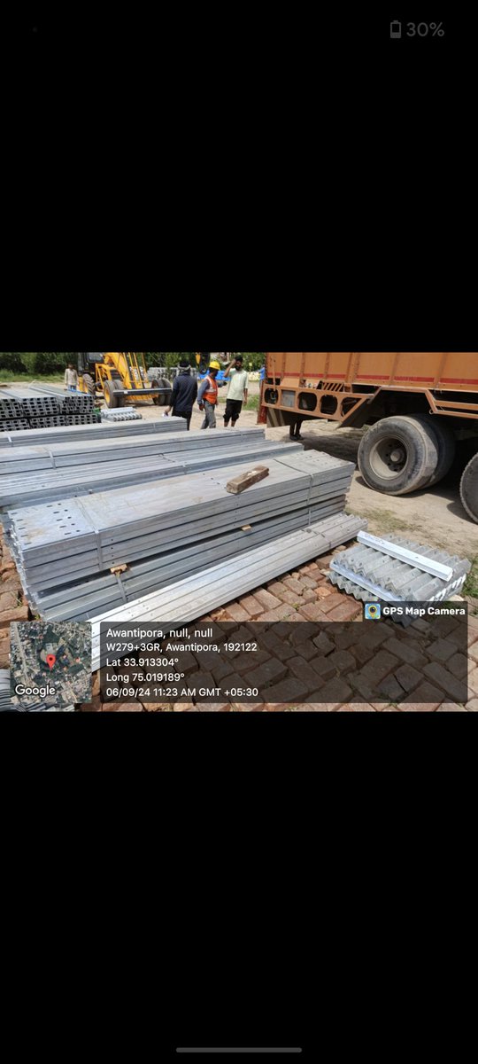 kpdcloffice's tweet image. #RDSS 
#INFRASTRUCTURE_UPGRADATION
Better services with better infrastructure: 

Material inspection being carried out at TKC warehouse for the works under RDSS

@OfficeOfLGJandK @MinOfPower @DullooAtal @GreaterKashmir
 @RisingKashmir