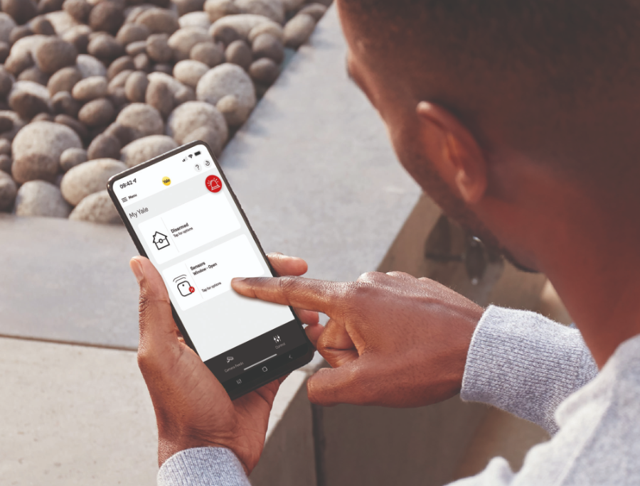 EpwinWSystems's tweet image. Our customer, Fascia Place has announced that all its Profile 22 windows and doors are now Yale SensCheck compatible as standard 👏

Read more 👉 bit.ly/4dni5Sj

#YaleSensCheck #HomeMonitoring #HomeSecurity #Profile22 #Safeware #teamEWS